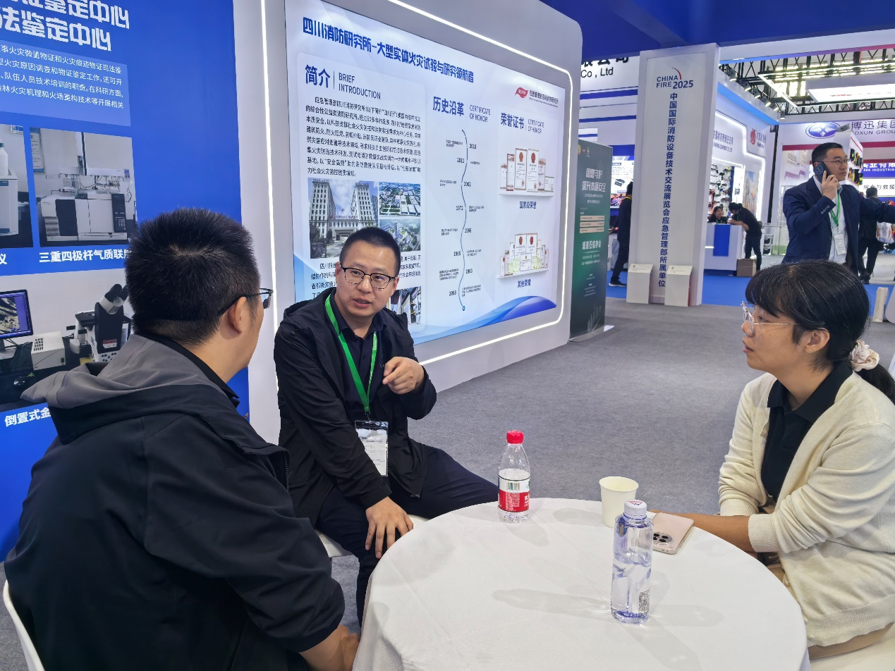 1760687801354097869.png 图片7.png